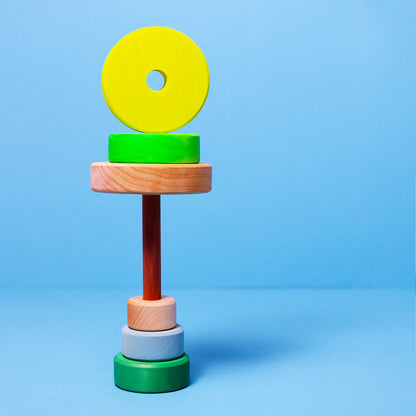 GRIMM's NEON Petite tour à empiler Vert
