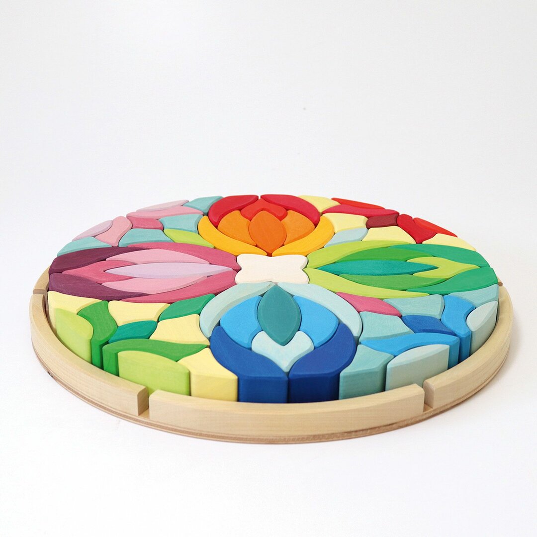 GRIMM's Grand Mandala puzzle et construction Lara