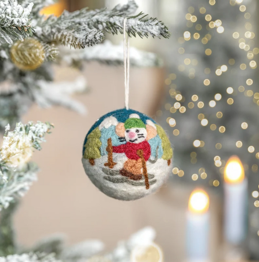 Wollen vilt kerstbal Muis op ski's - Sjaal met Verhaal
