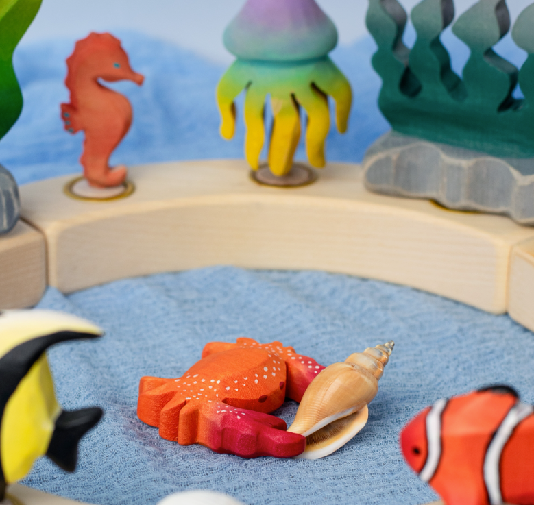 BumbuToys Houten Feestkrans beeldje Krab
