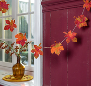 Decoratieve slinger van wolvilt Herfstbladeren