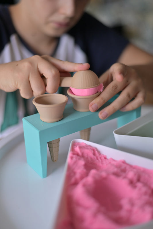Kiddi IJsschep voor zintuiglijk spel - 3 gaten - Diverse kleuren