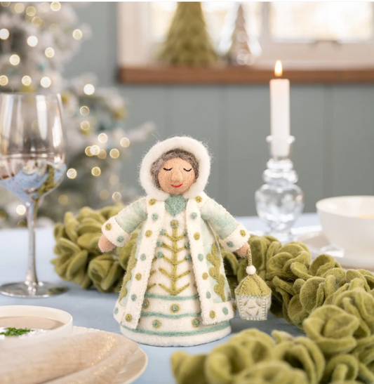 Winterkoningin decoratie van wolvilt - Sjaal met Verhaal
