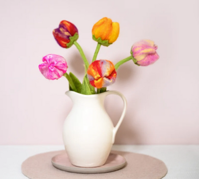 Sjaal met Verhaal Tulpen van wolvilt - per stuk
