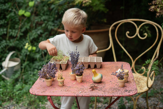 Flowing yellow bird Culbutos en bois Grapat