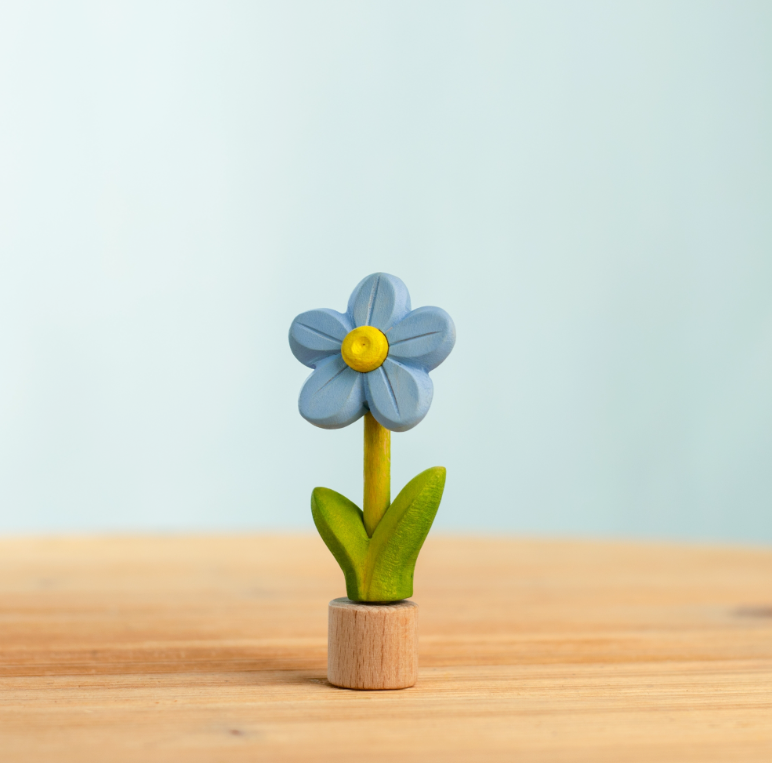 BumbuToys Figurine en bois pour couronne de célébration - Myosotis