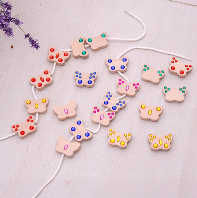 Tickit Papillons en bois avec pierres brillantes à enfiler - 20 pièces