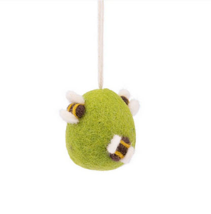 Suspension en feutrine de laine Oeuf avec petites abeilles