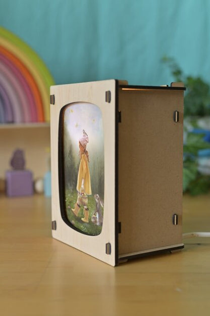 Lampe en bois pour Carte Postale