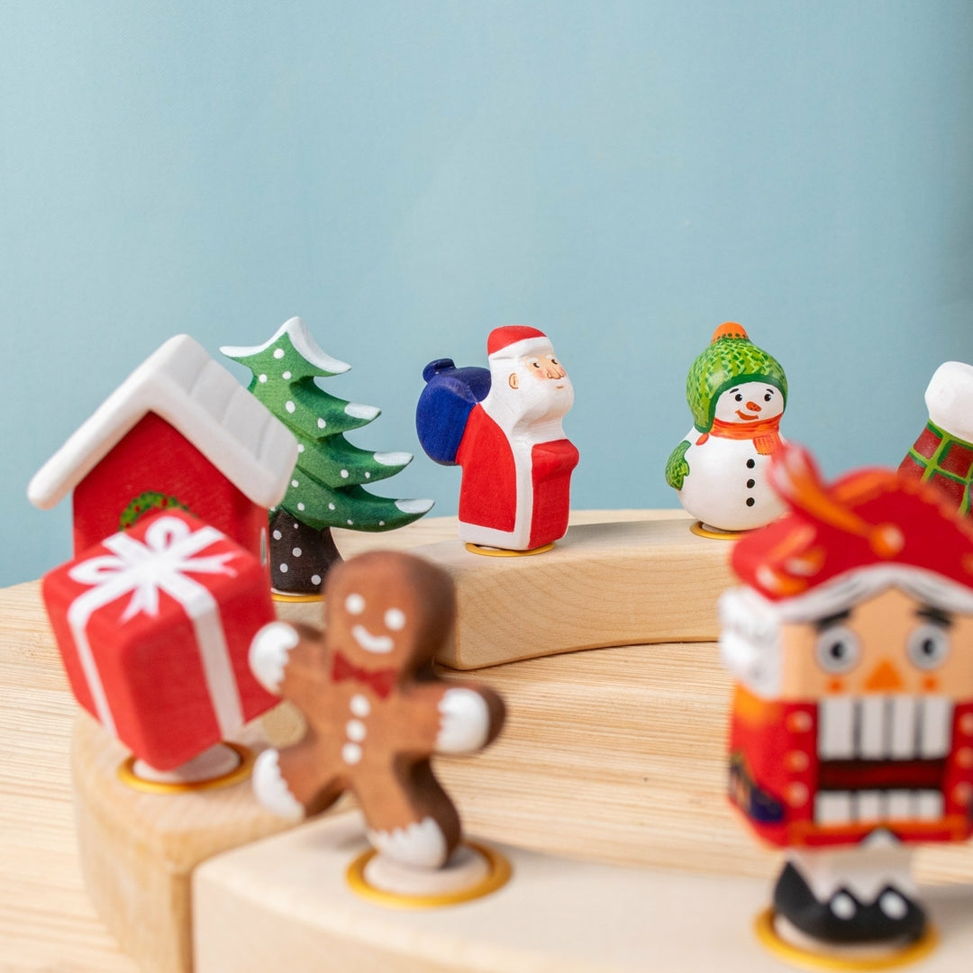BumbuToys Figurine en bois pour couronne de célébration - Cadeau