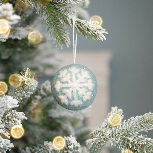 Boule de Noël en feutrine de laine Bleu glace flocon de neige