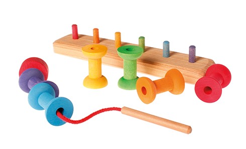 Jeu de bobines en bois à enfiler GRIMM's