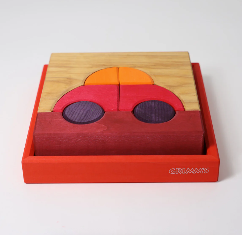 Jeu de construction puzzle voiture rouge Grimm's