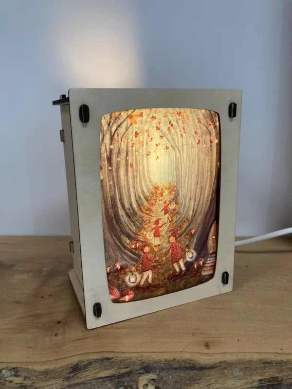 Lampe en bois pour Carte Postale