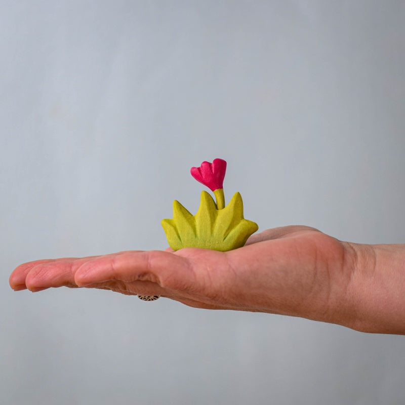 Bumbu Toys Petite Herbe à fleur Rose en bois