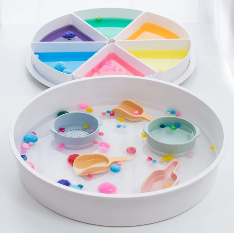Plateau de Jeu Sensoriel PlayTRAY Starter Set – Bac Sensoriel avec 5 Ustensiles