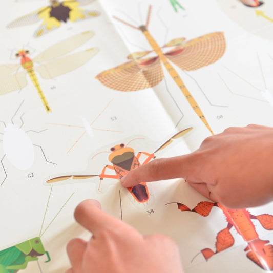 Poster géant + 44 stickers Insectes Poppik