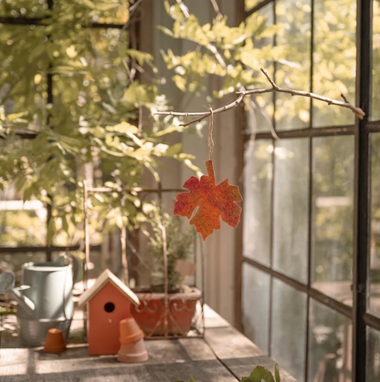 Herfstblad vilten hanger